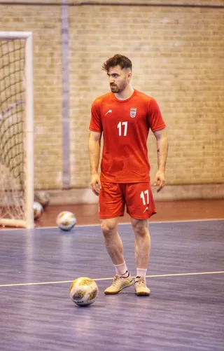 فوتسال بزرگ