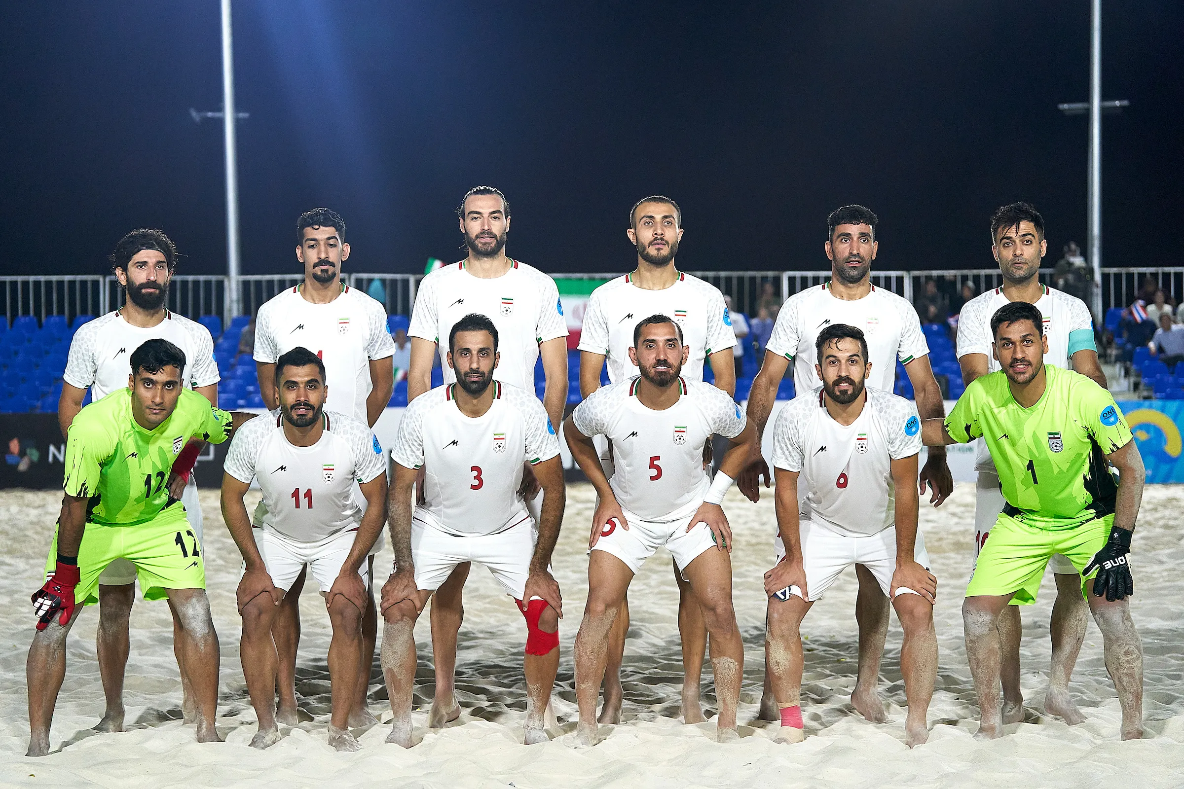 ایران 7 - 2 تایلند / ژاپن حریف ایران در مرحله‌ی نیمه نهایی