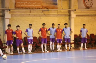 عع