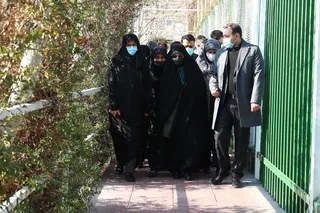 بانوان 2