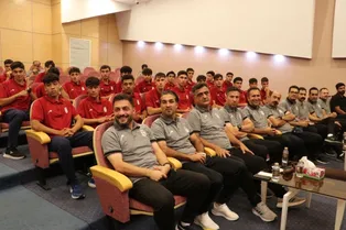 تیم ملی نوجوانان به بانکوک رسید