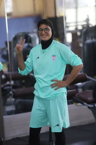 بانوان 
