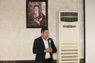 داور