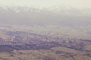 آن سوی تصویر 