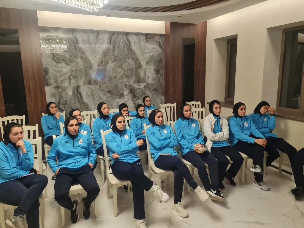 برگزاری نشست آنالیز کادرفنی با ملی‌پوشان فوتسال