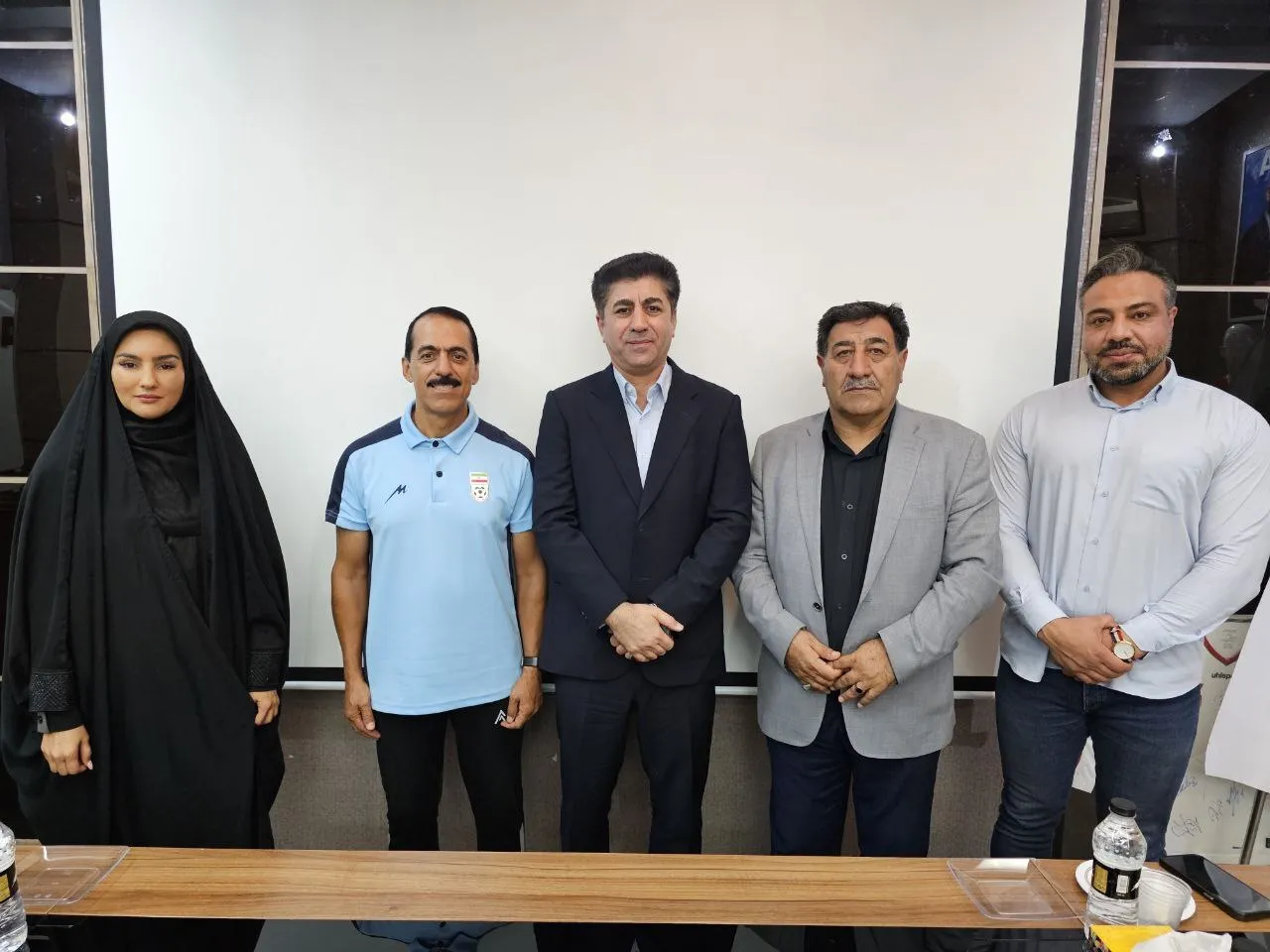 نشست دبیرکل فدراسیون با سرمربی و سرپرست تیم ملی نوجوانان برگزار شد