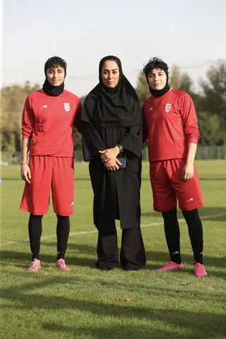 بانوان 