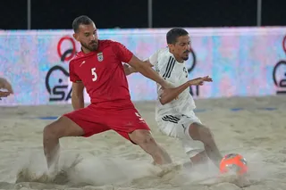 ساحلی با امارات