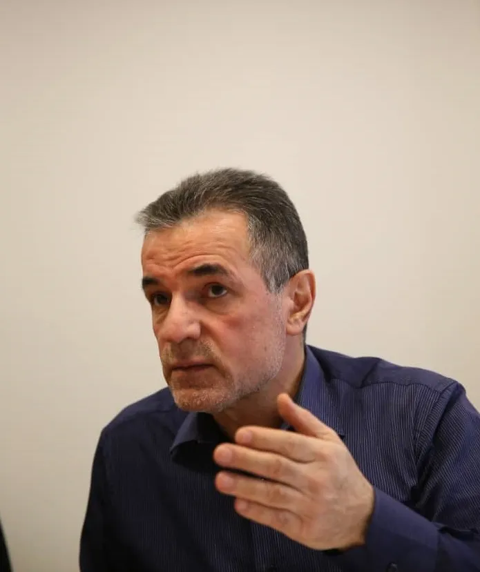 انصاری فرد:  از هیچ تلاشی برای موفقیت دریغ نکنید