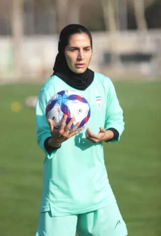 بانوان 