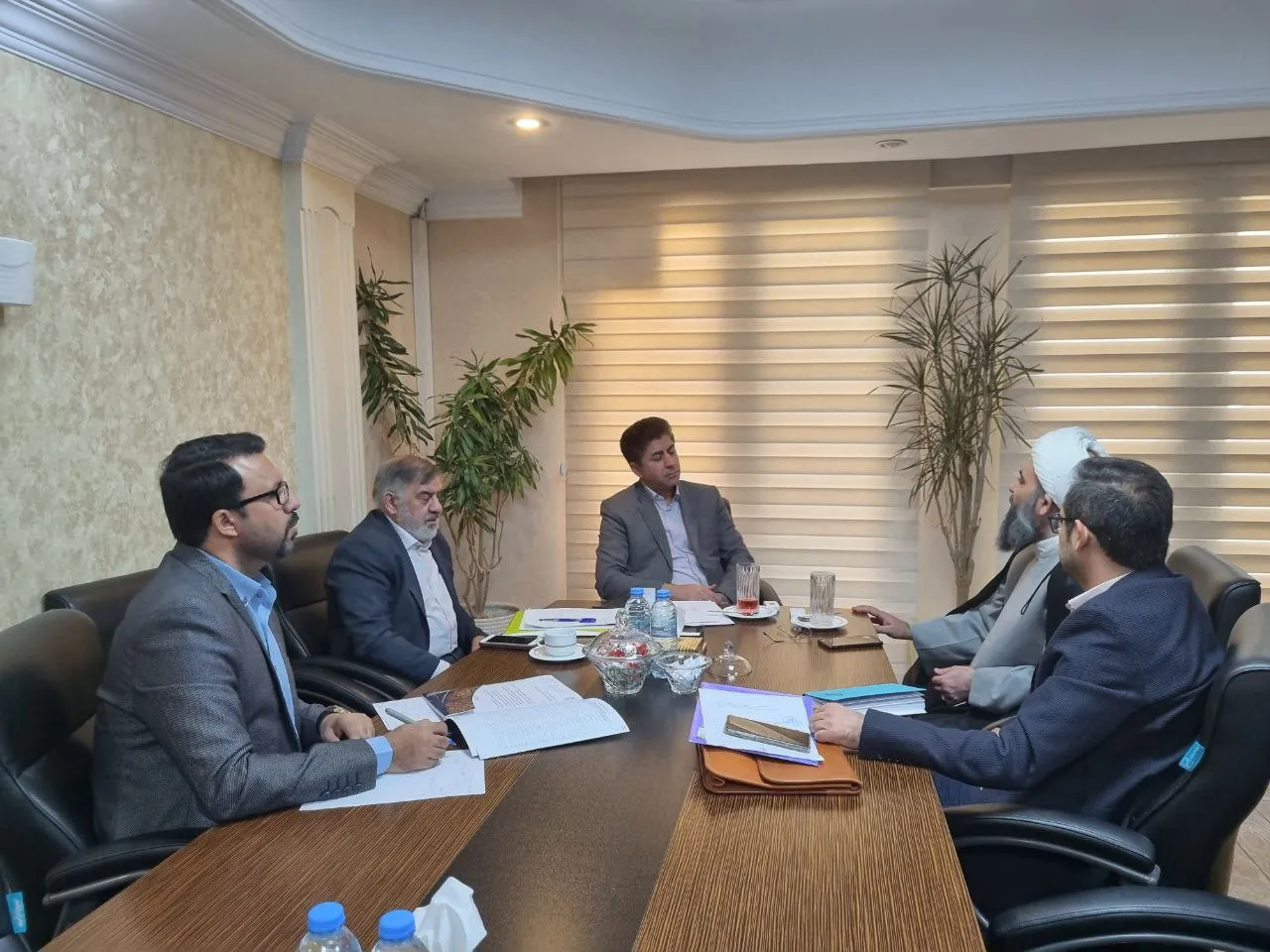نشست دبیرکل فدراسیون با مشاوران فرهنگی 