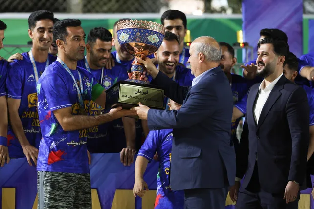 حضور تاج و مسئولان سازمان لیگ در جشن قهرمانی فوتبال ساحلی