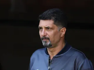 استقلال خ