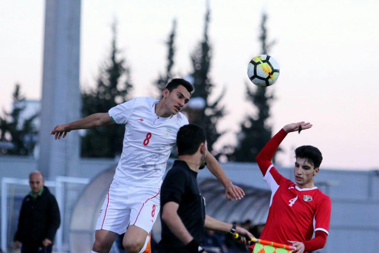 مسابقه تدارکاتی امید ایران - اردن

عکس:سهیل سعادتمندی