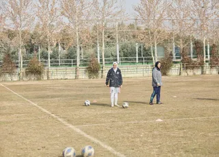 زیر 17