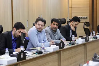 نشست هم اندیشی