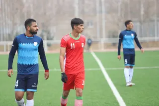 نوجوانان ایران وبادران