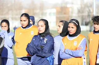 بانوان 