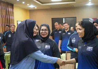 آموزش