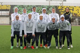 فوتبال بانوان 1