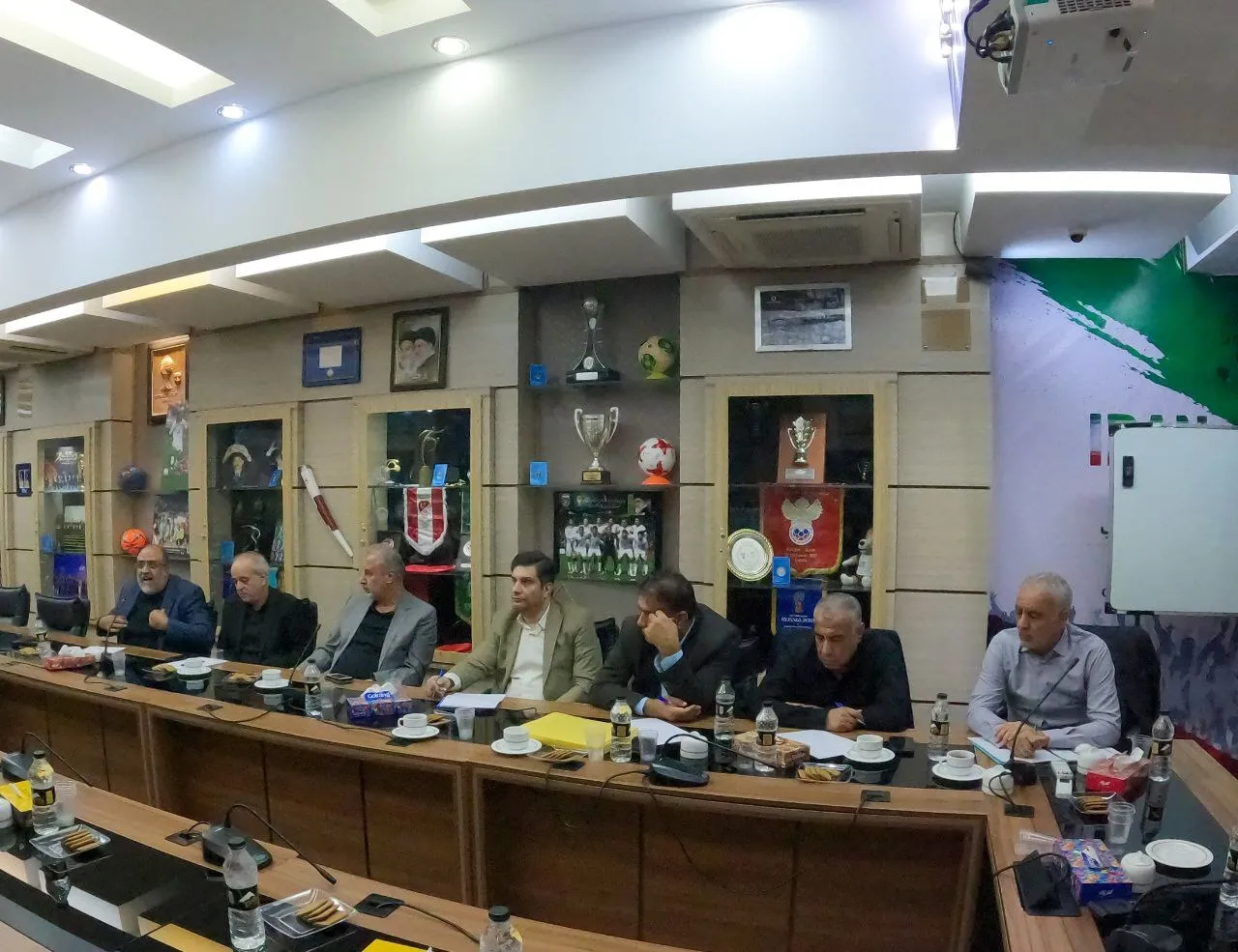 مشکلی با سقف بودجه فعلی نداریم
