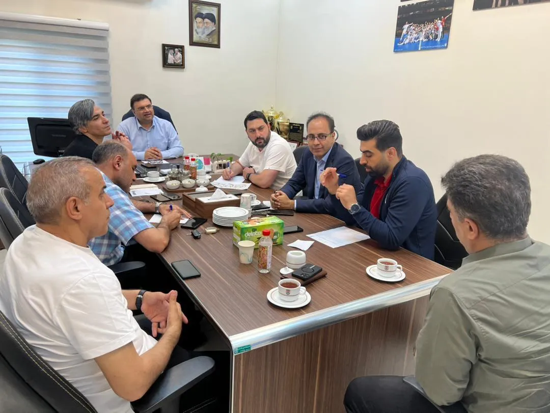 اصولی: برگزاری مسابقات لیگ و تیم ملی فوتسال را بررسی کردیم