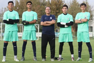 نونهالان 