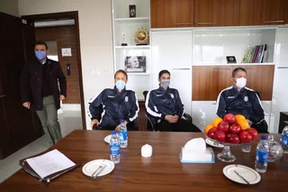 دیدار عزیزی خادم