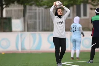 زیر 19