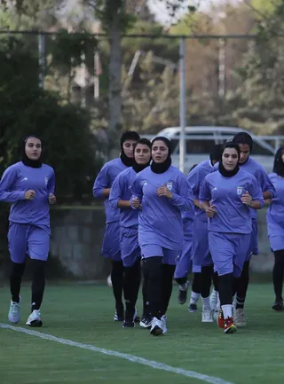 بانوان 