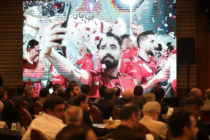 در انتظار فصل نو