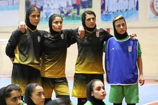 بانوان 