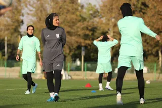 بانوان 