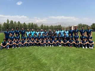 نوجوانان 