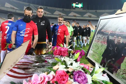 دیدار دوستانه تیم های منتخب 98 و سرخابی ها